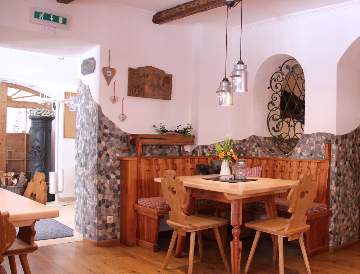 Moser-Hochkoenig Genuss Wirtshaus Hotel Maria Alm am Steinernen Meer Ngoại thất bức ảnh